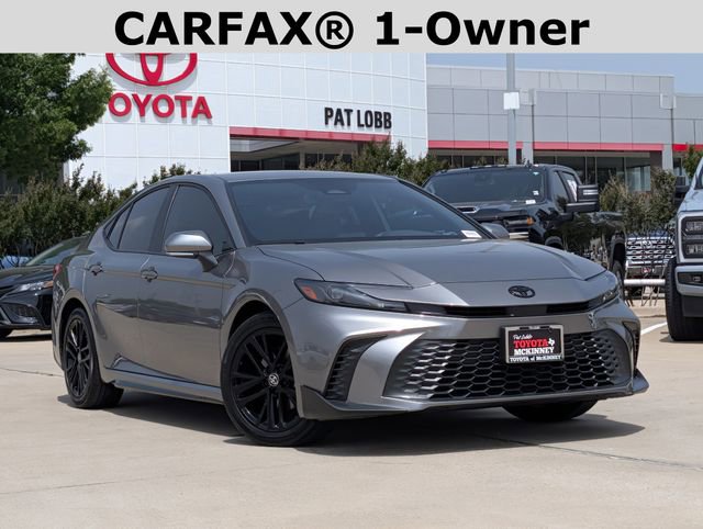 Used 2026 Toyota Camry SE w/ Convenience Package FWD image 2