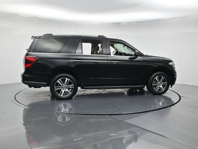 Certified 2024 Ford Expedition Limited RWD image 2