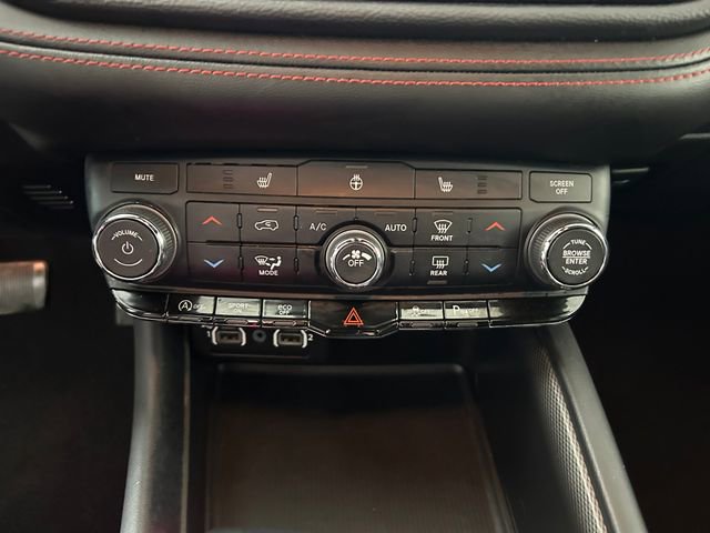 Used 2024 Dodge Durango GT image 24