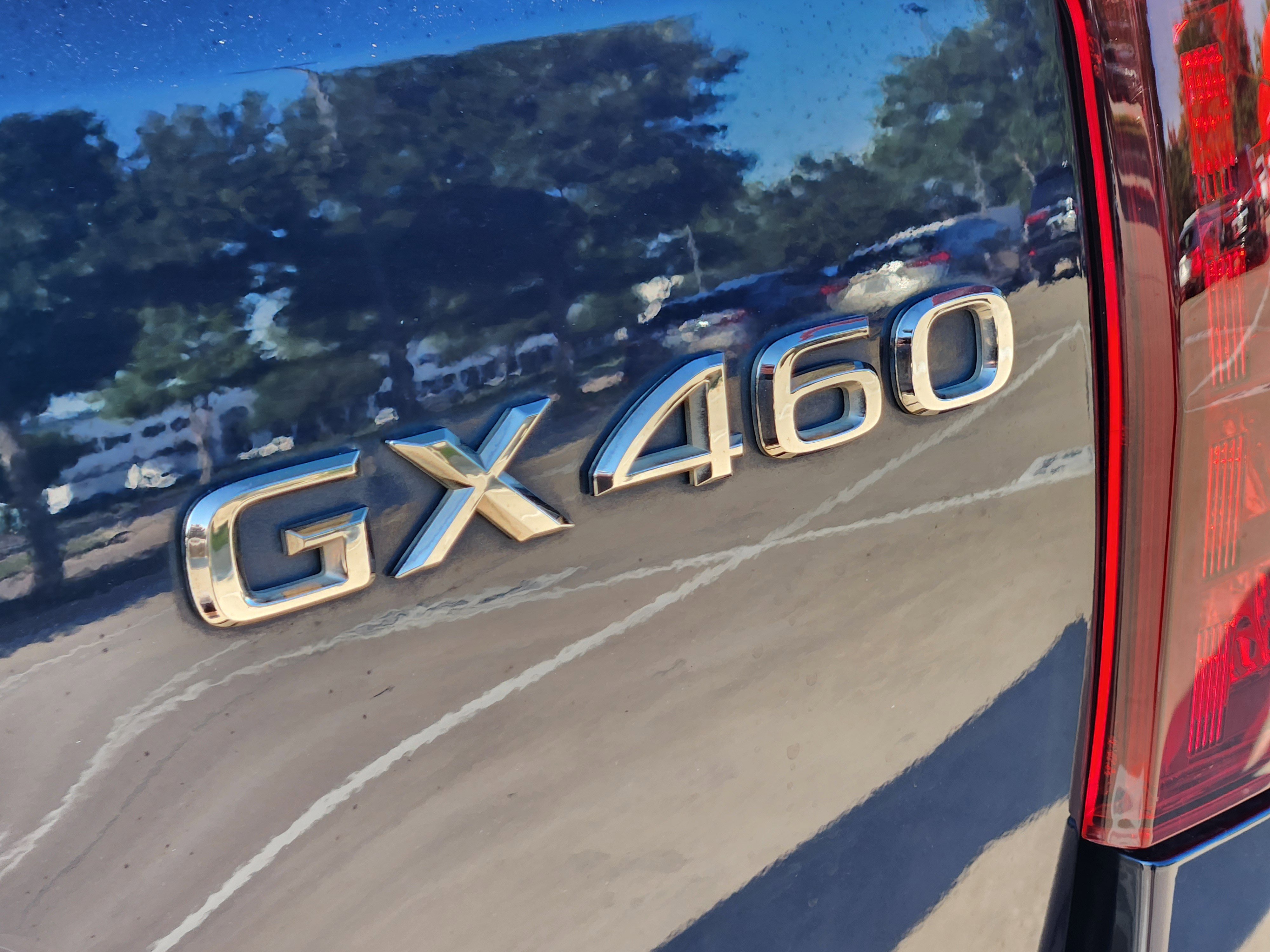 Used 2019 Lexus GX 460 Luxury AWD/4WD image 13
