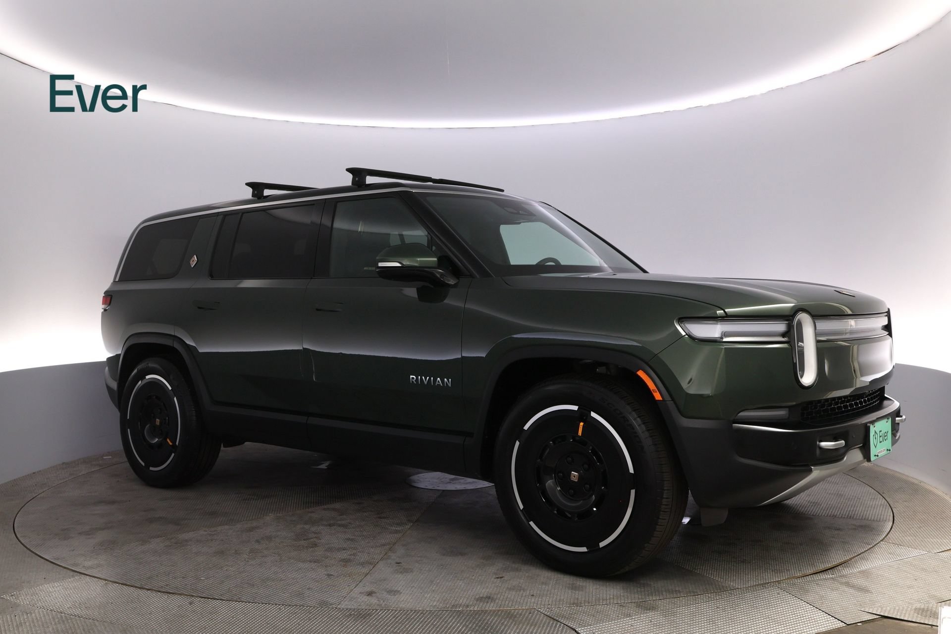 Used 2025 Rivian R1S Adventure AWD/4WD image 14