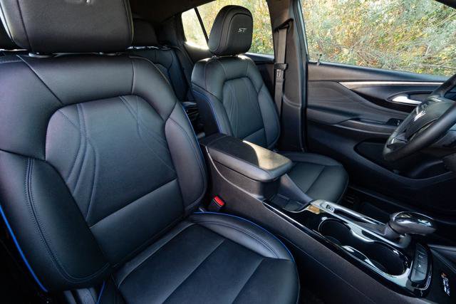 Used 2024 Buick Envista Sport Touring w/ Convenience I Package image 22