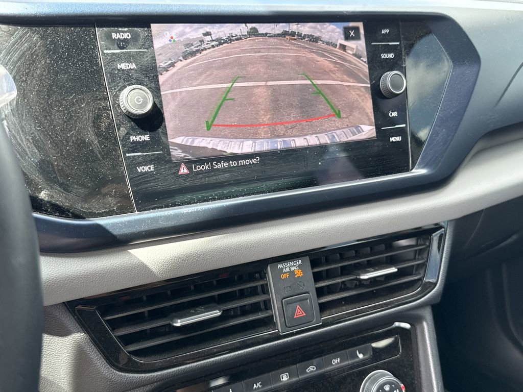 Used 2023 Volkswagen Taos SE image 20