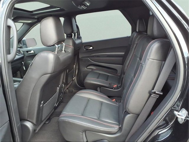 Used 2022 Dodge Durango R/T w/ Blacktop Package image 8