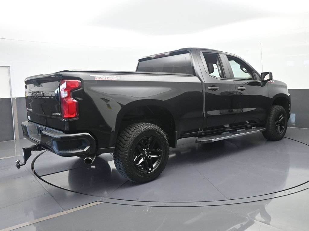 Used 2020 Chevrolet Silverado 1500 Custom Trail Boss w/ Custom Convenience Package AWD/4WD image 6