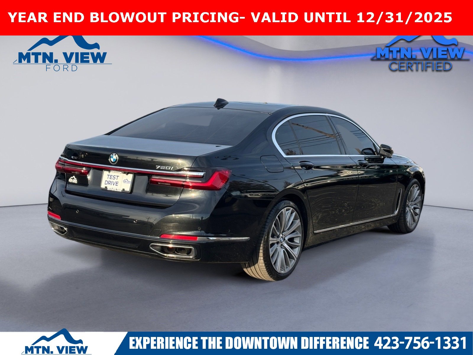 Used 2022 BMW 750i xDrive w/ Luxury Rear Seating Package image 8