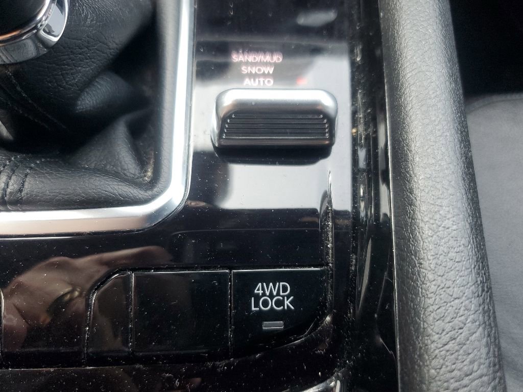 Used 2023 Jeep Compass Limited AWD/4WD image 26