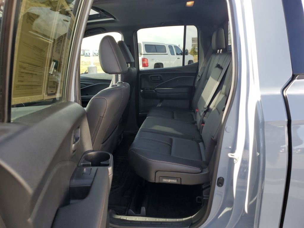 Certified 2024 Honda Ridgeline TrailSport image 32