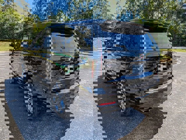 New 2025 Cadillac Escalade Sport Platinum image 3