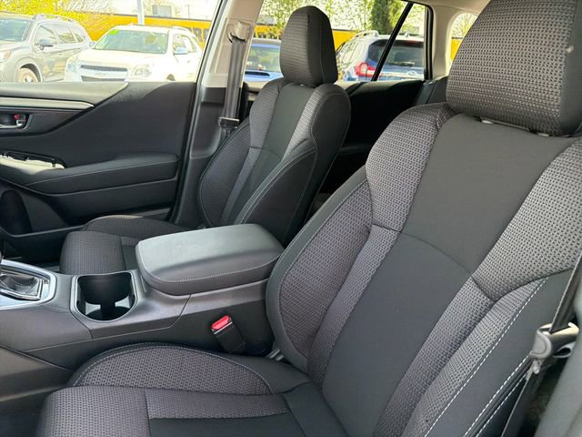Used 2025 Subaru Outback Premium image 20