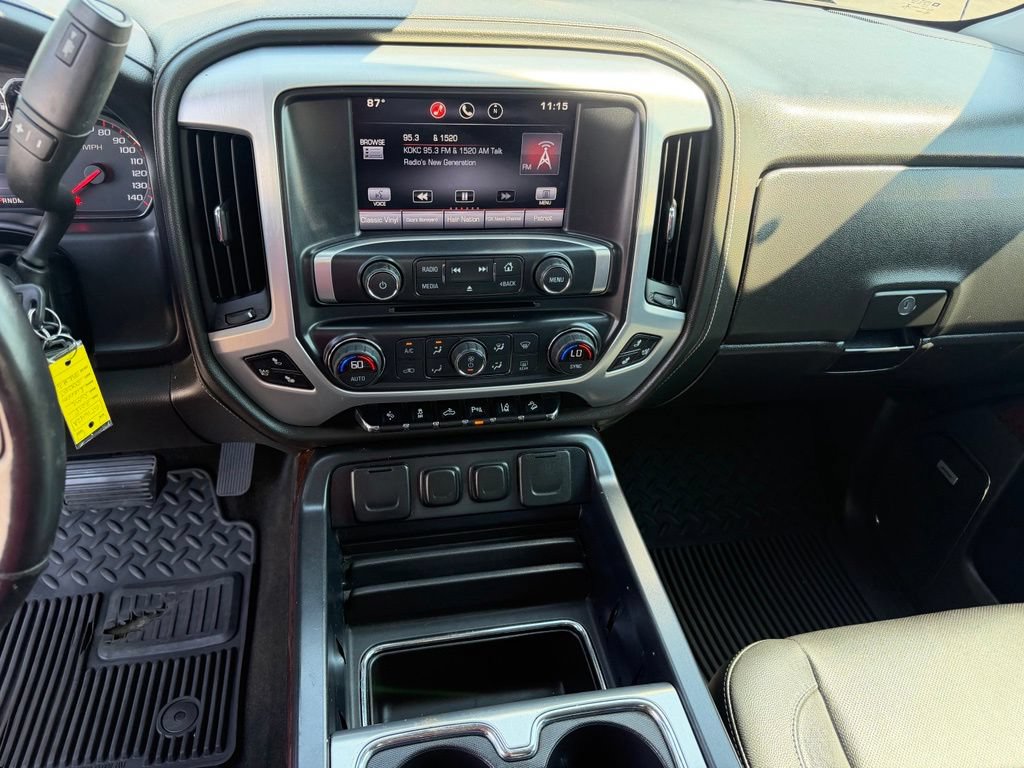 Used 2015 GMC Sierra 1500 SLT w/ SLT Crew Cab Value Package AWD/4WD image 33