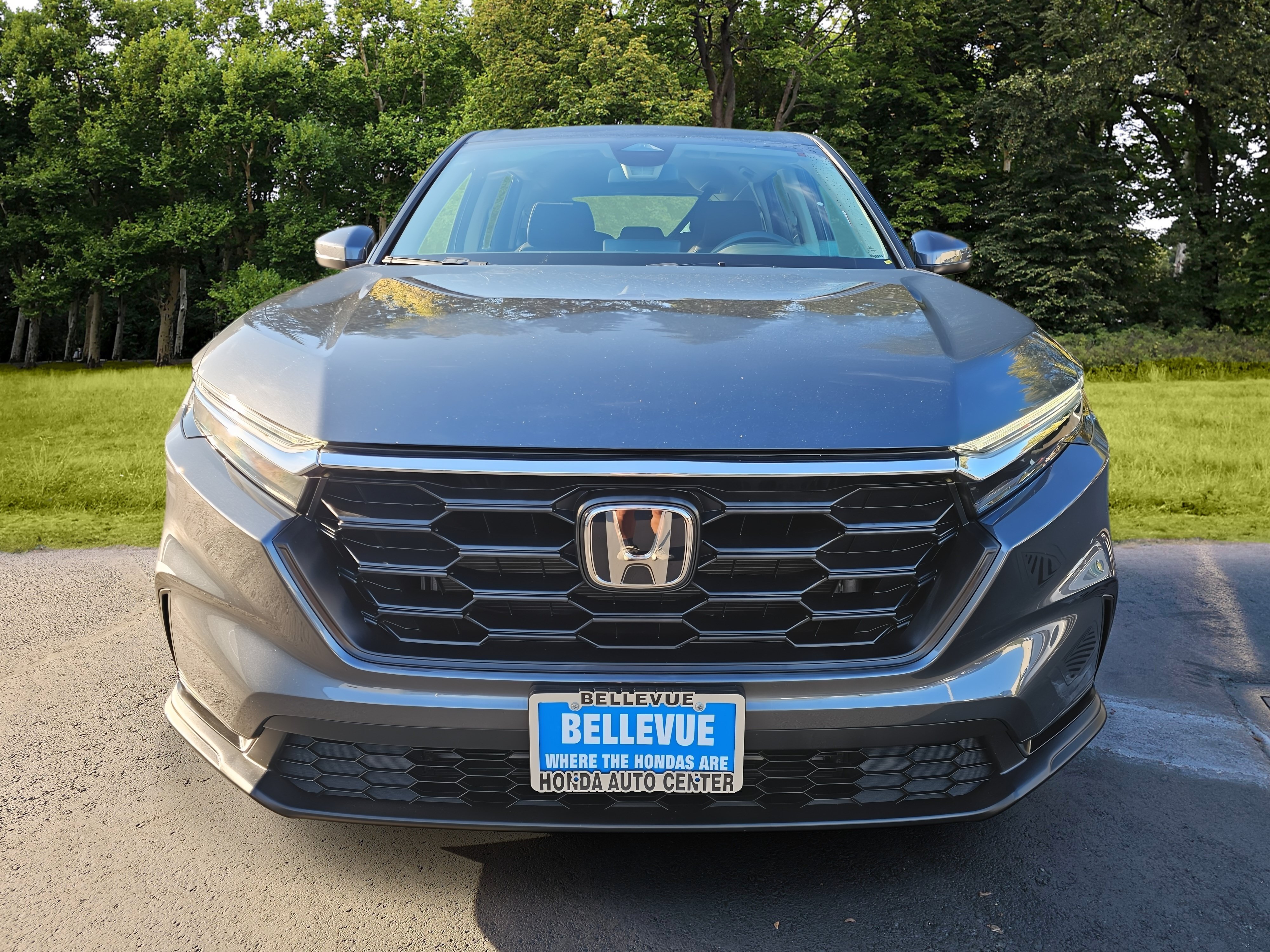 Used 2024 Honda CR-V LX image 2