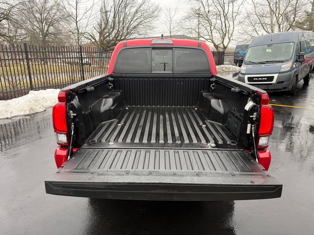 Used 2020 Toyota Tacoma SR image 8