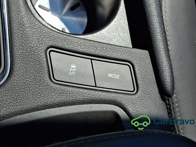 Certified 2022 Cadillac XT5 Premium Luxury AWD/4WD image 27