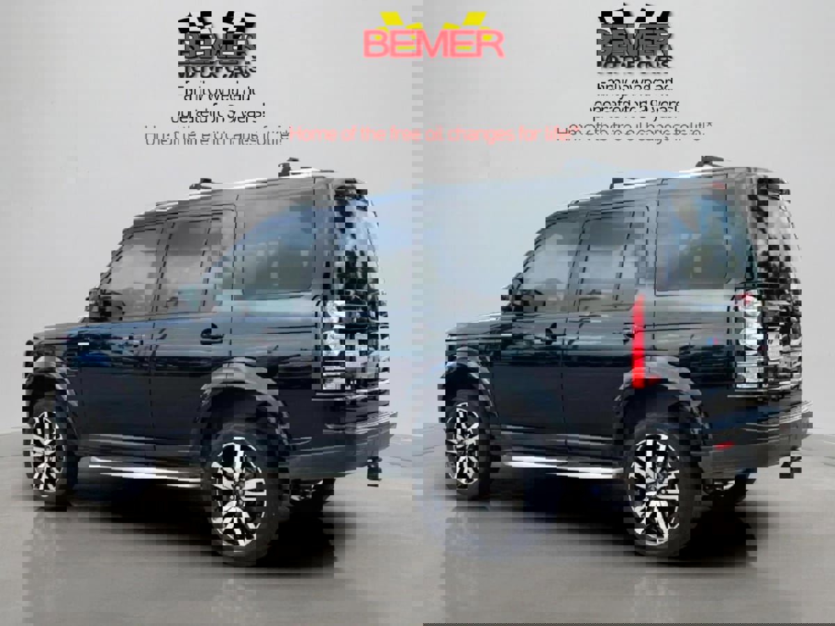 Used 2016 Land Rover LR4 HSE LUX image 3