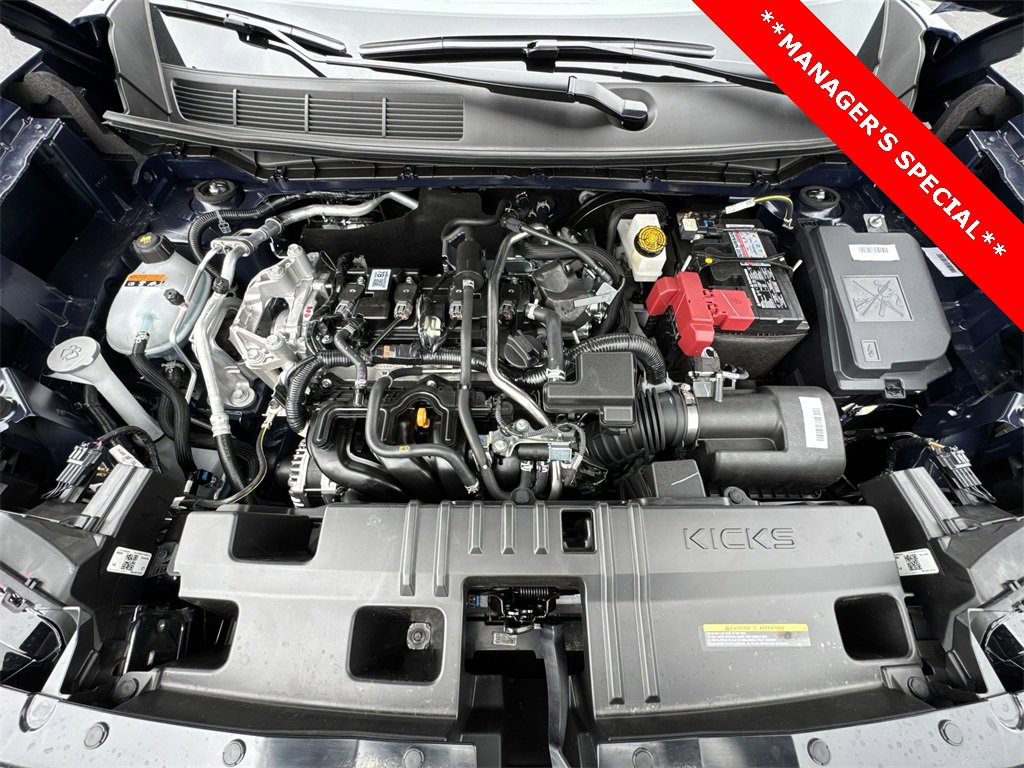 New 2025 Nissan Kicks SR w/ SR Premium Package image 26