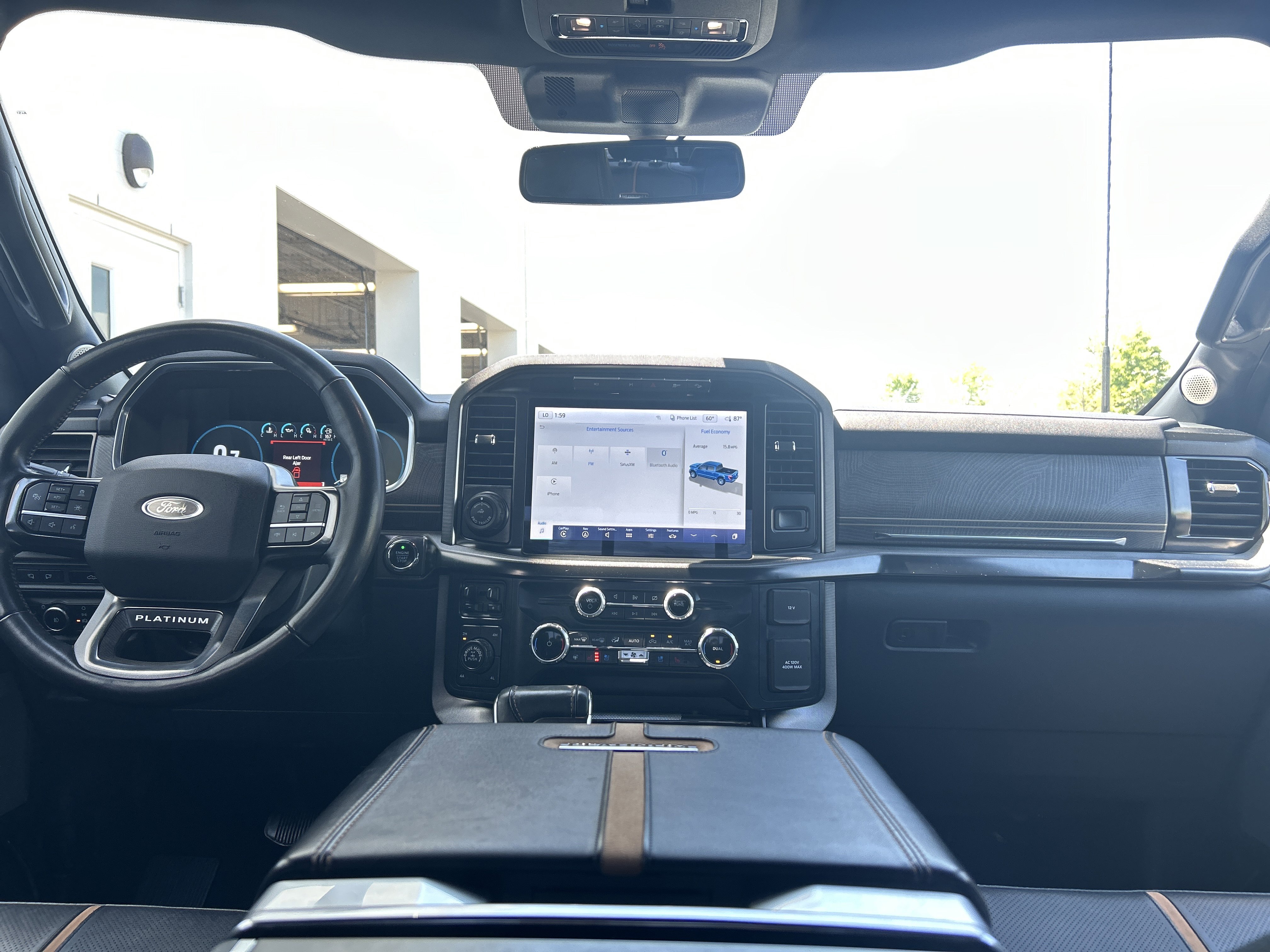 Used 2023 Ford F150 Platinum w/ FX4 Off-Road Package AWD/4WD image 34