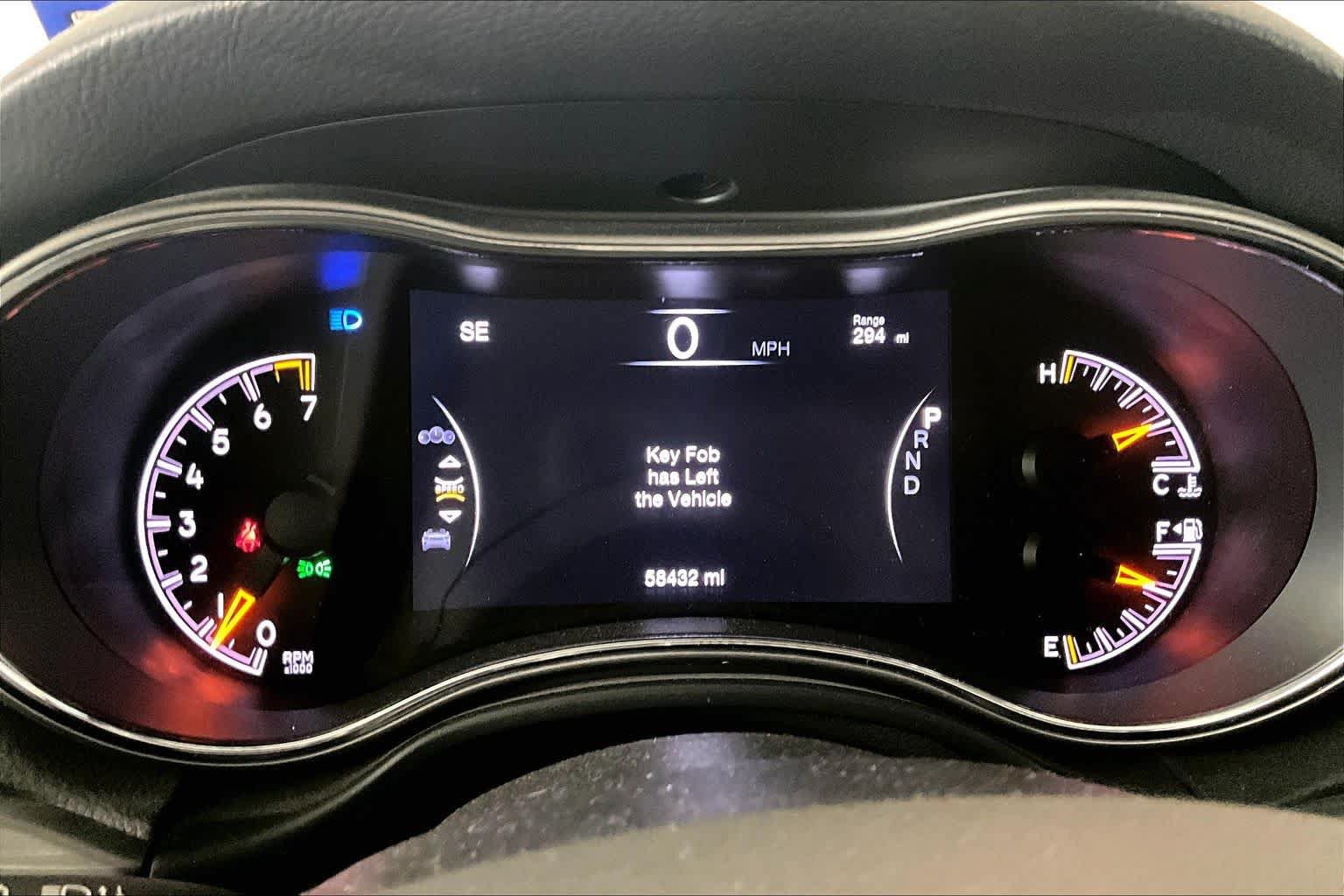 Used 2020 Jeep Grand Cherokee Altitude RWD image 24