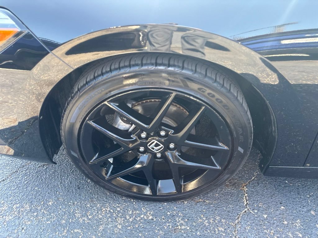 Used 2024 Honda Civic Sport image 7