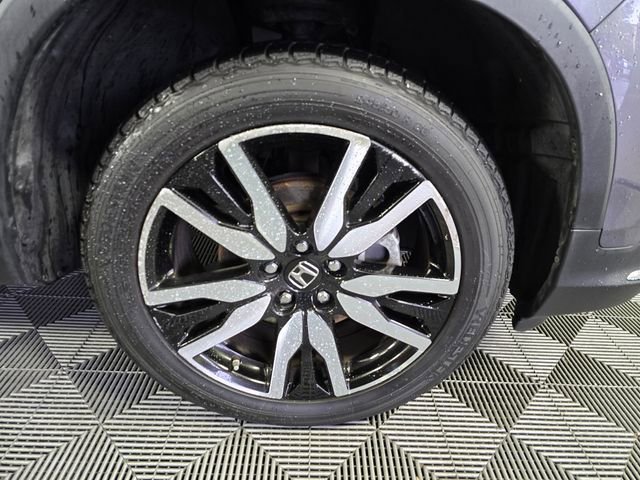 Used 2019 Honda Pilot Touring image 9