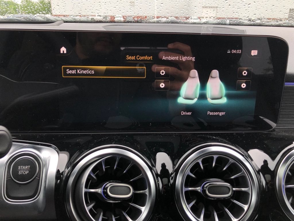 New 2023 Mercedes-Benz EQB 300 4MATIC image 16