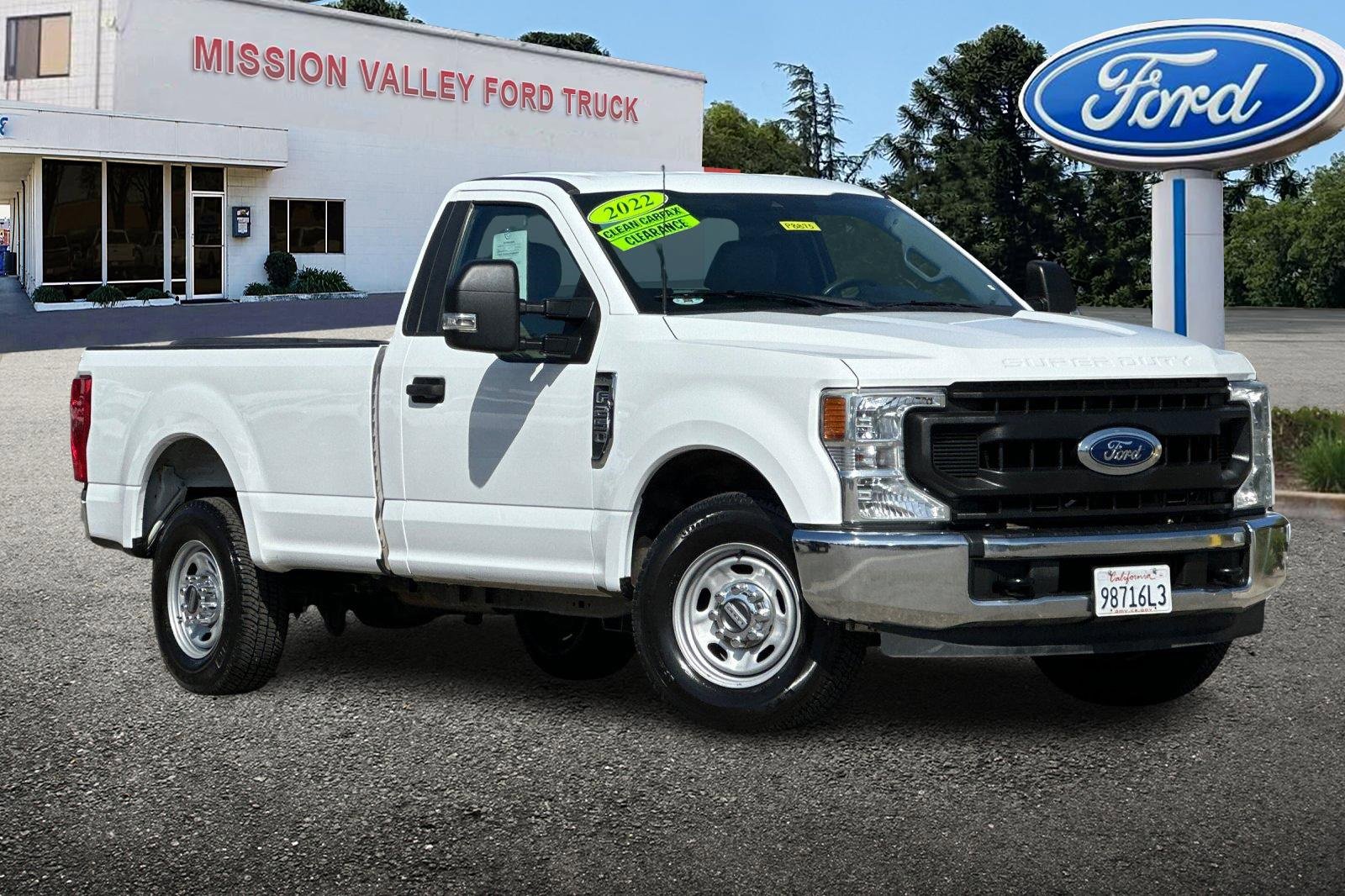 Used 2022 Ford F250 XL w/ Power Equipment Group image 2