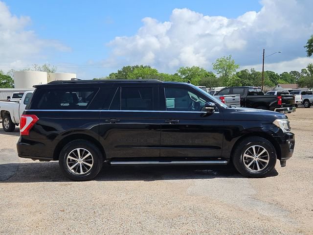 Used 2018 Ford Expedition Max XLT w/ Equipment Group 202A RWD image 38