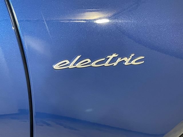 New 2026 Porsche Cayenne Electric AWD/4WD image 24