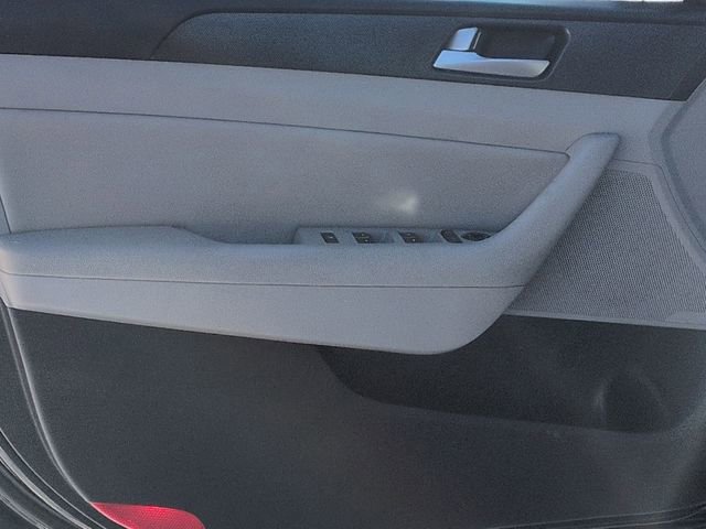 Used 2017 Hyundai Sonata Sport image 13