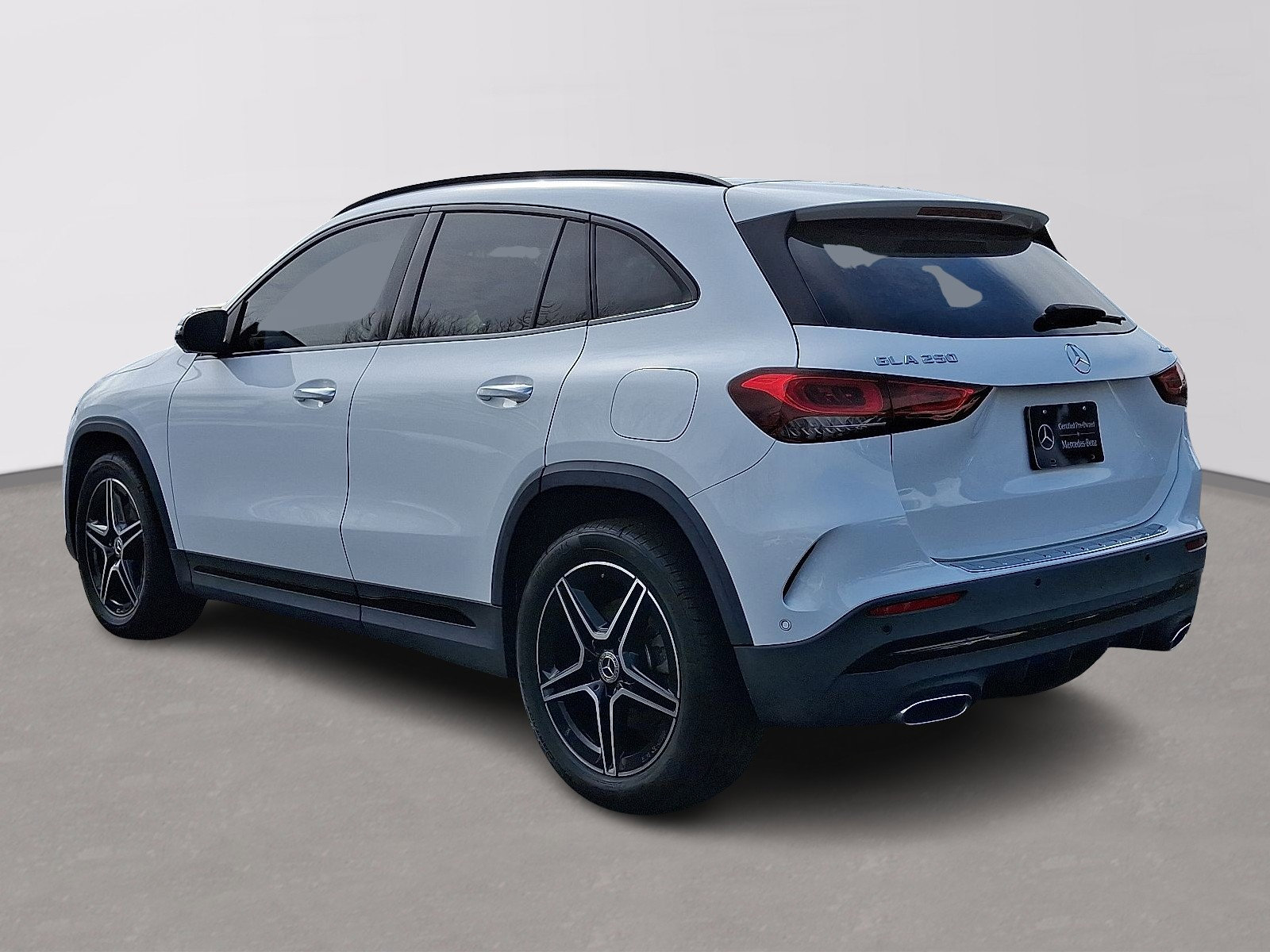 Certified 2022 Mercedes-Benz GLA 250 4MATIC image 6