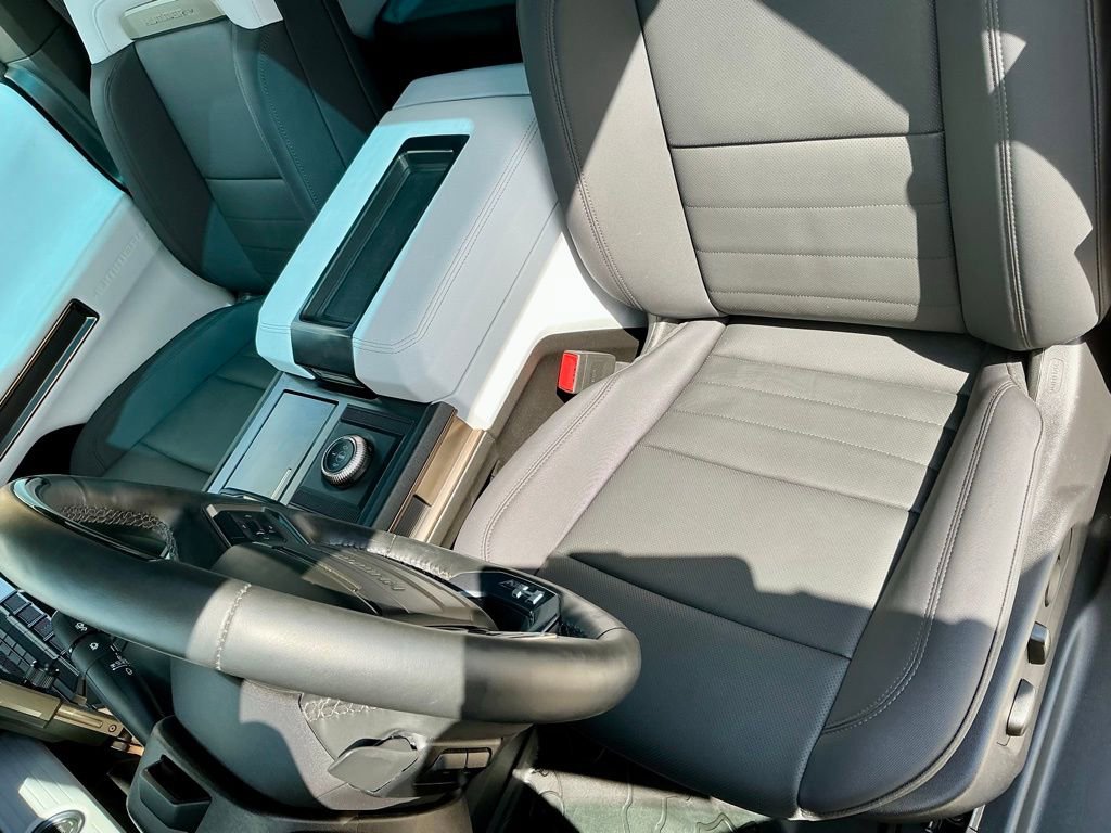 Used 2025 GMC Hummer EV 3X image 42