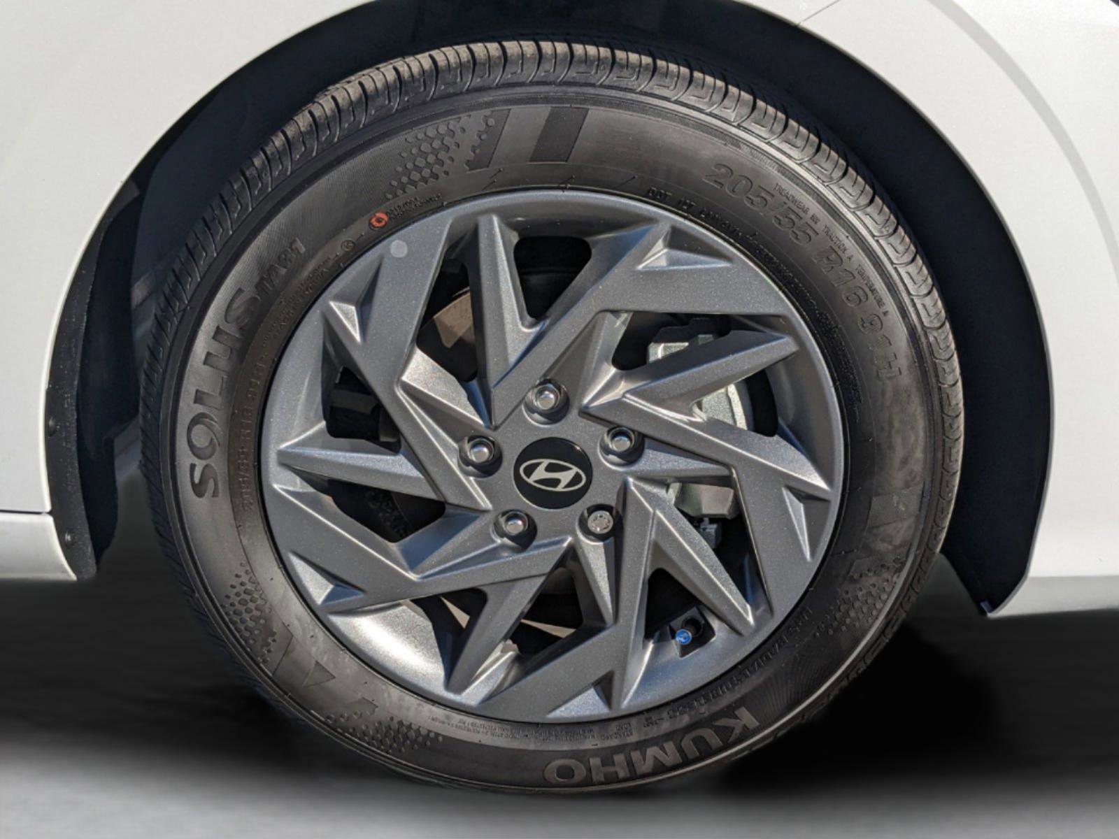 New 2026 Hyundai Elantra Sport FWD image 14