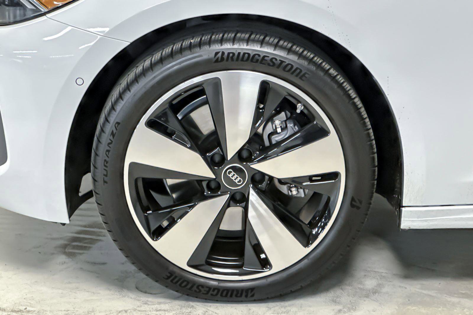 Used 2025 Audi A5 2.0T Premium Plus w/ Premium Plus image 25