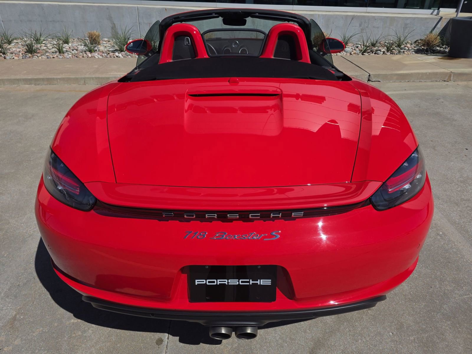 Used 2017 Porsche 718 Boxster S image 6