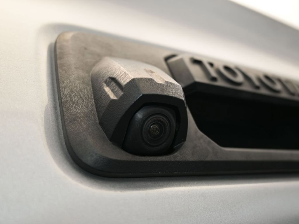 Used 2023 Toyota Tacoma TRD Sport image 31