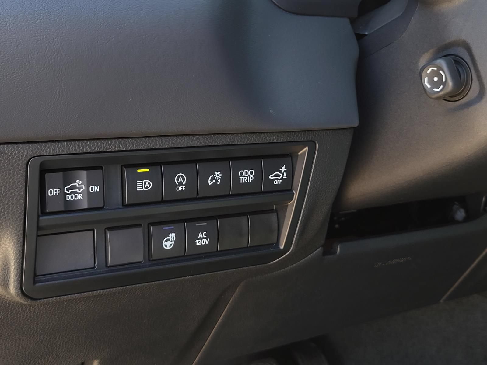Used 2023 Toyota Tundra Platinum RWD image 21