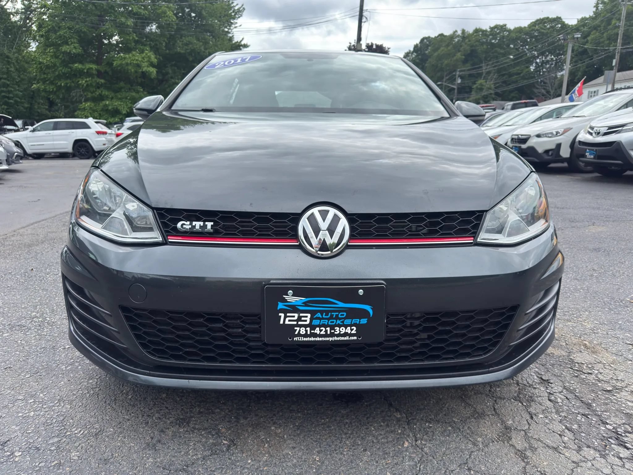 Used 2017 Volkswagen GTI S FWD image 2