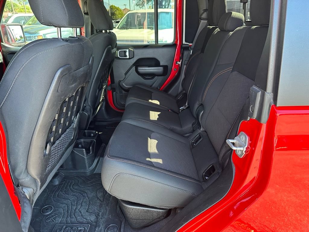 Used 2021 Jeep Gladiator Mojave AWD/4WD image 26