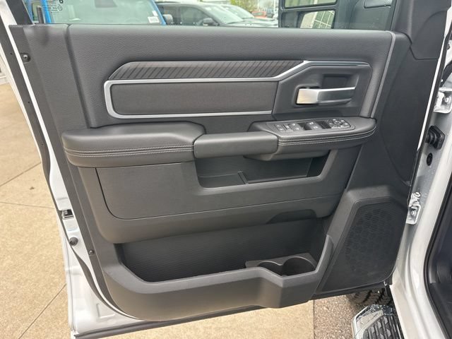 New 2026 RAM 2500 Big Horn AWD/4WD image 11