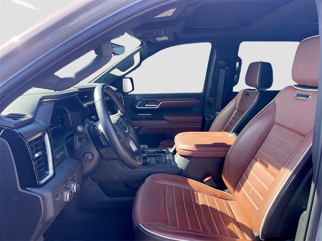 Used 2024 GMC Sierra 1500 Denali Ultimate image 11