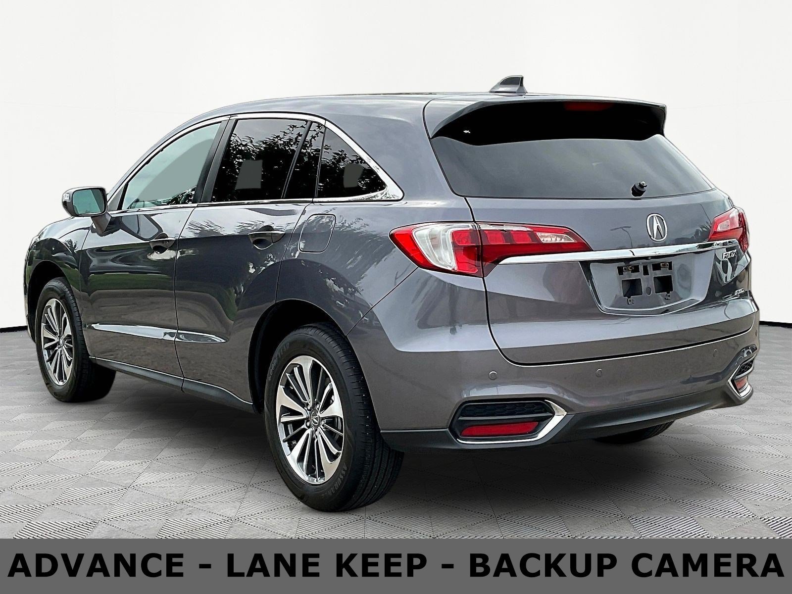Used 2017 Acura RDX AWD w/ Advance Package image 4