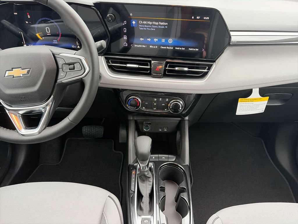 New 2026 Chevrolet TrailBlazer LT w/ LT Cold Weather Package FWD image 11