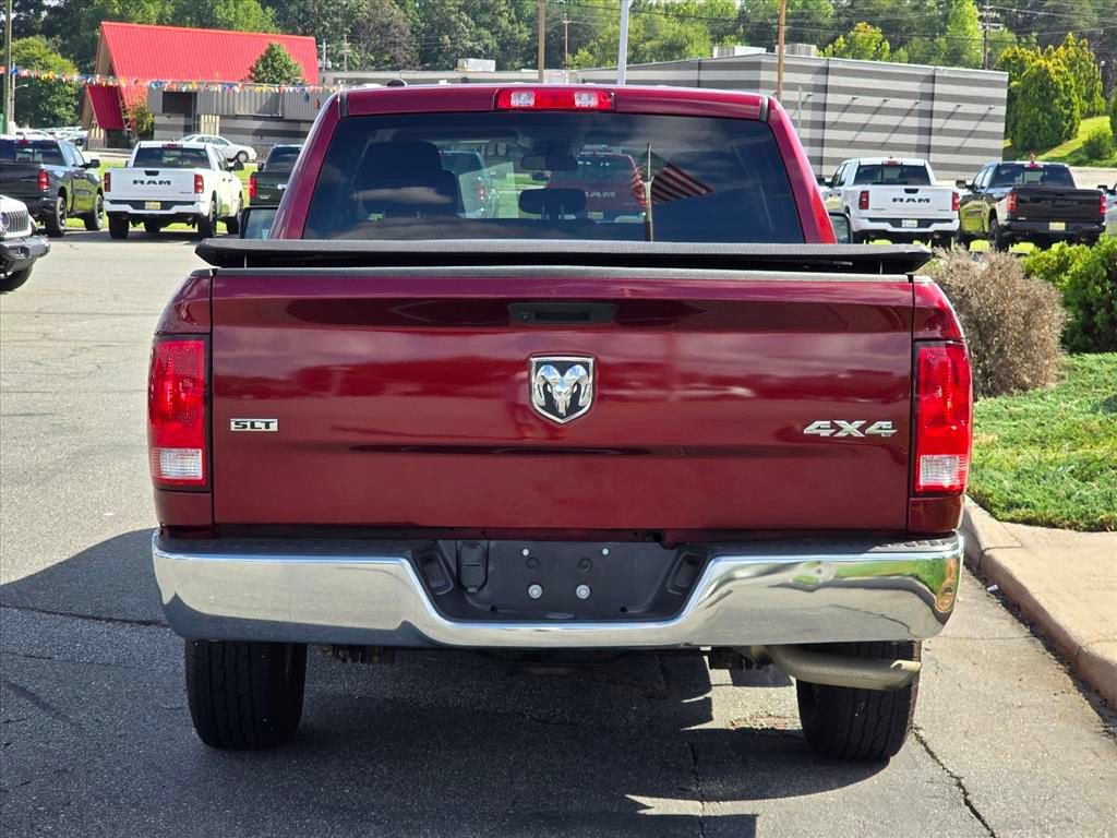 Used 2021 RAM 1500 Classic SLT AWD/4WD image 23