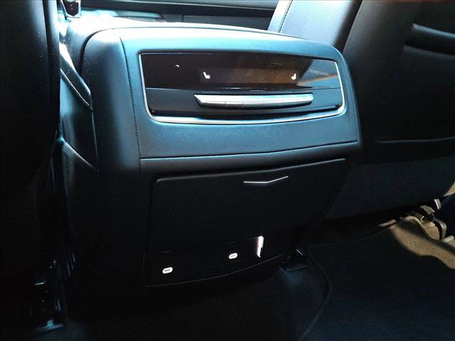 Used 2023 Cadillac Escalade ESV Premium Luxury w/ Performance Package image 18