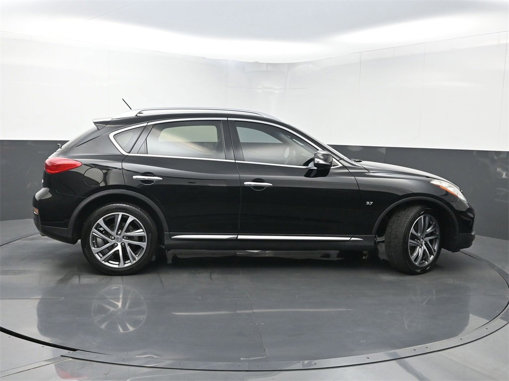 Used 2017 INFINITI QX50 2WD w/ Premium Plus Package image 41