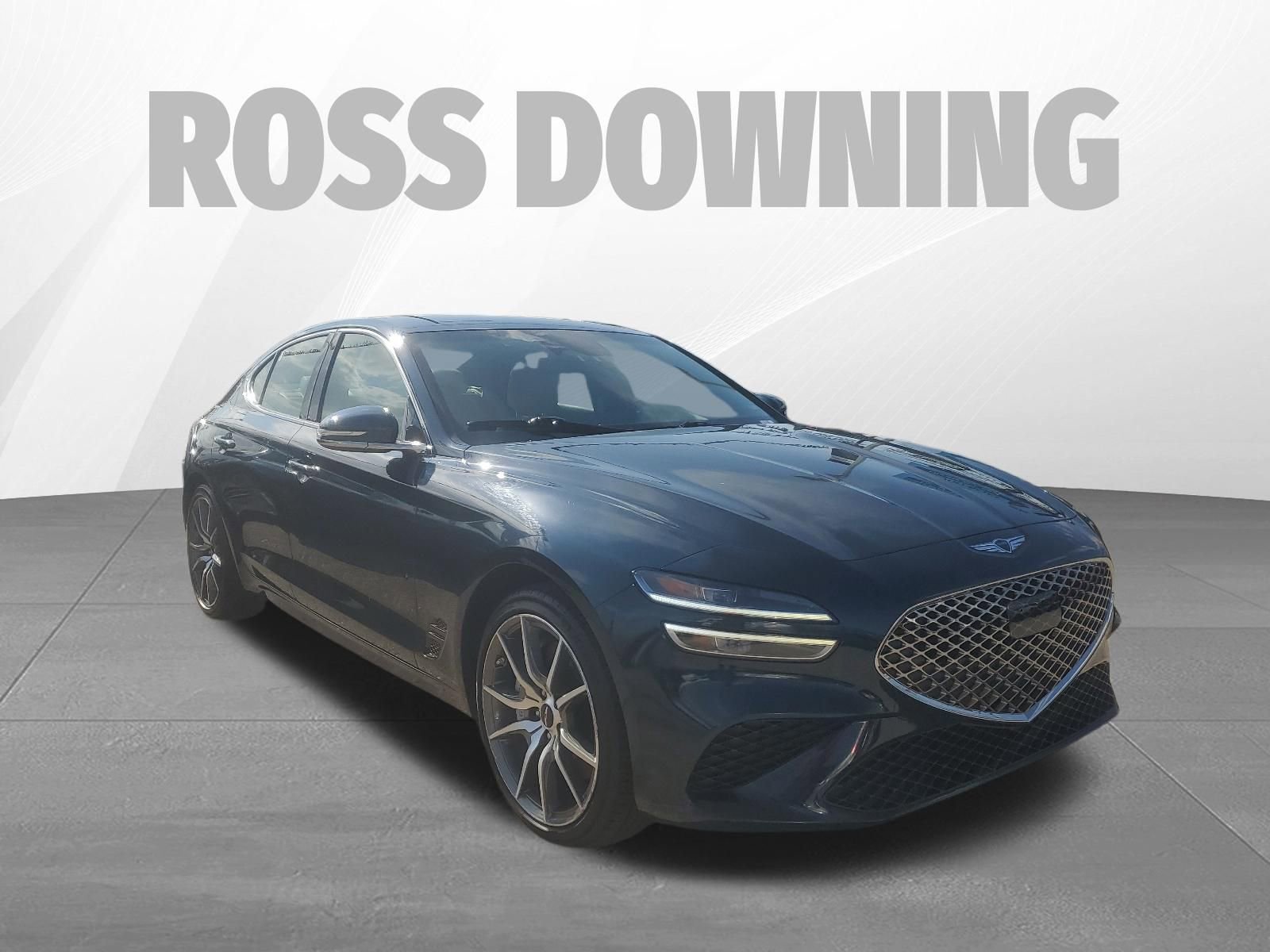 Used 2024 Genesis G70 2.5T RWD image 3