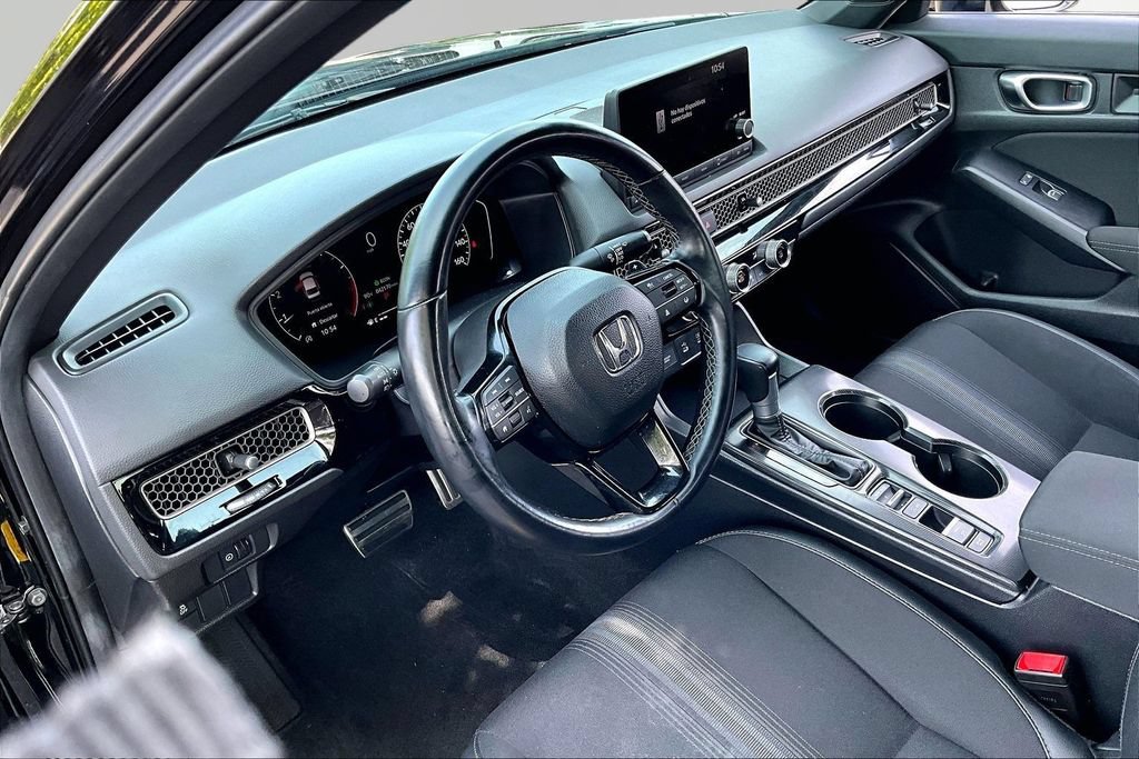 Used 2025 Honda Civic Sport image 14
