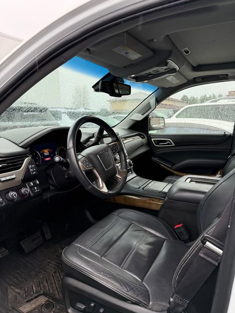 Used 2016 GMC Yukon XL Denali w/ Open Road Package image 4