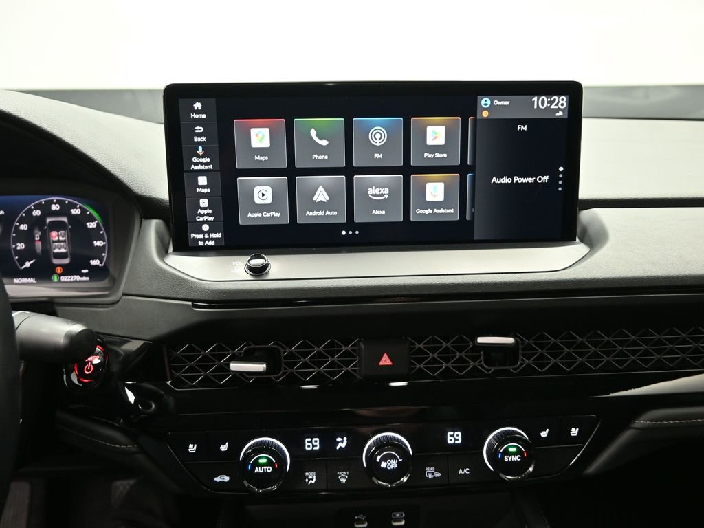 Used 2023 Honda Accord Touring image 15