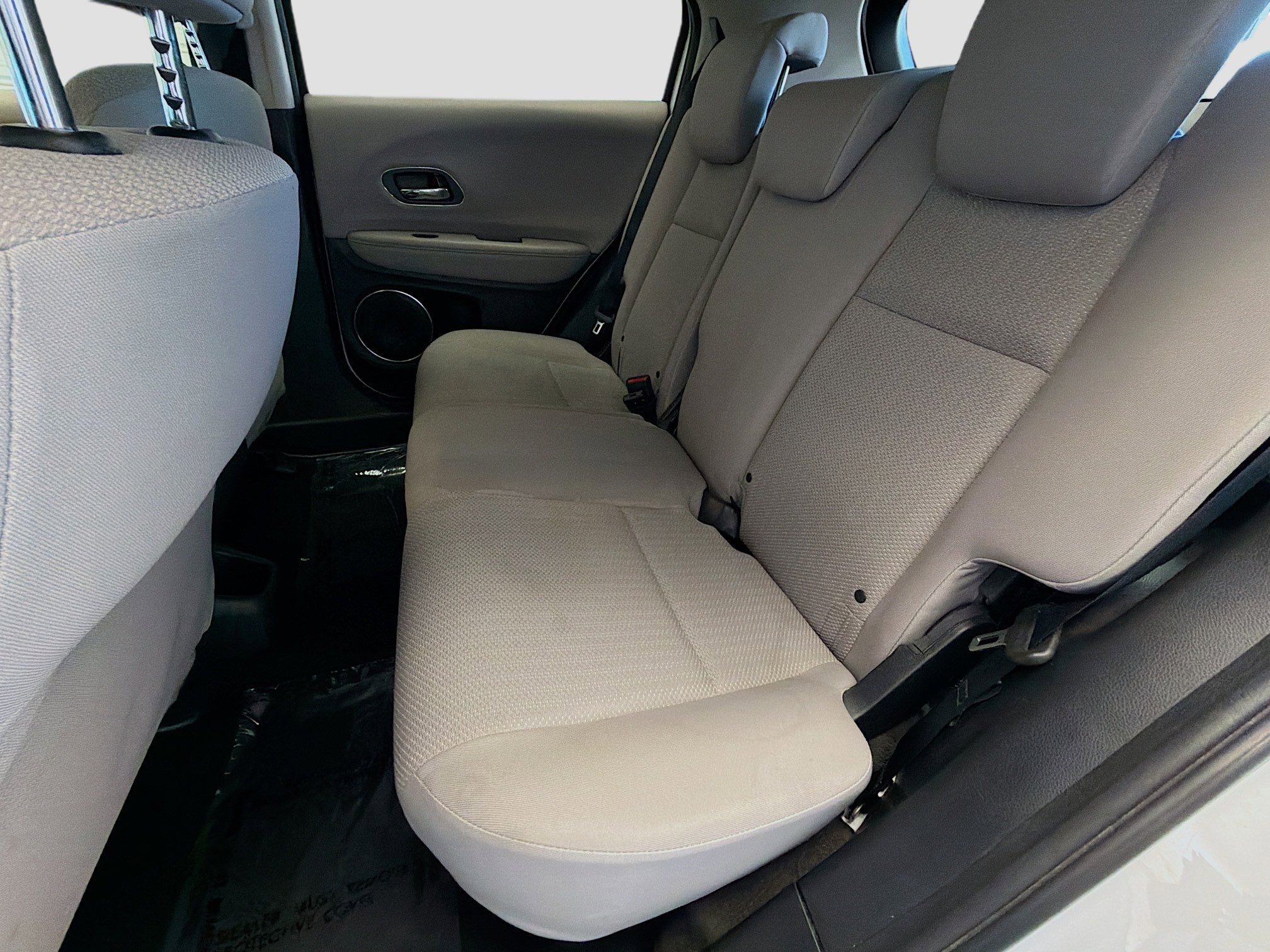 Used 2018 Honda HR-V EX image 17